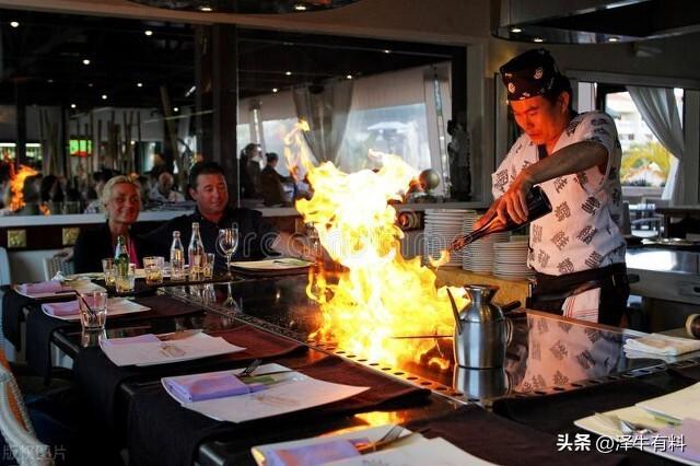 摆地摊的话卖什么比较好_摆地摊卖什么最赚钱而且很受欢迎_摆地摊很赚钱