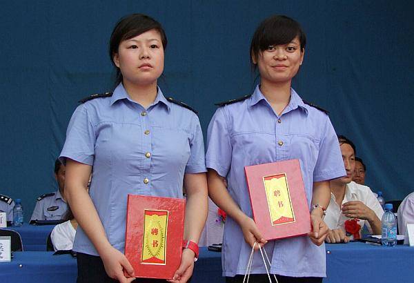 高铁乘务员学校学费_高铁乘务专业学校学费_学费高铁员乘务学校能报销吗