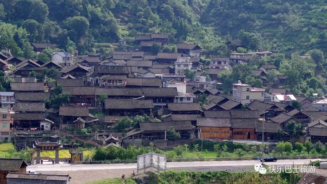 张家界住好比较贵的酒店_张家界住哪比较好_张家界住哪里比较好