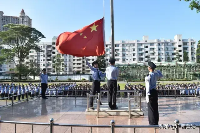 初中毕业中专警察学校招生_初中警察学校中专招生_中专警察学校招生要求