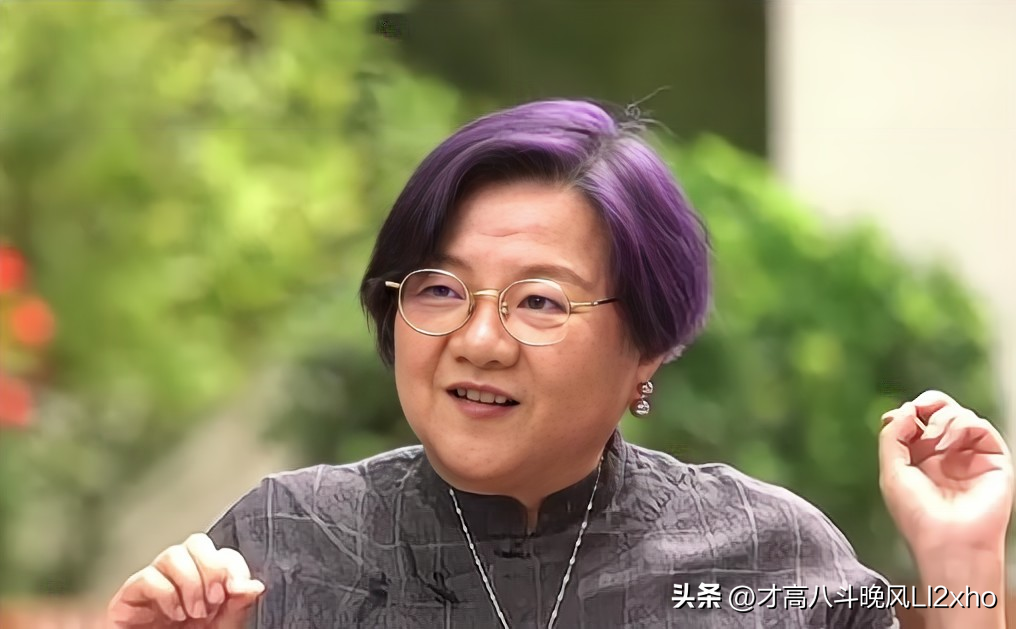 洪晃_洪晃的婚史_洪晃的母亲